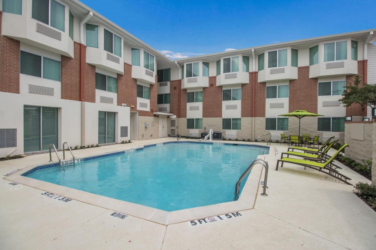 Springhill Suites By Marriott Dallas Nw Highway At Stemmons / I-35East Buitenkant foto